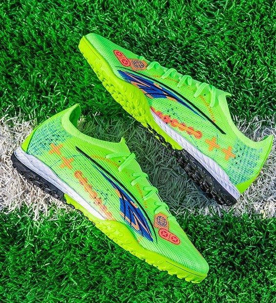 Buty piłkarskie, turfy Ultimate Turf Ground