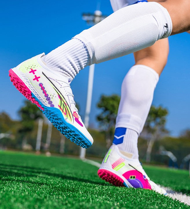 Buty piłkarskie, turfy Ultimate Turf Ground