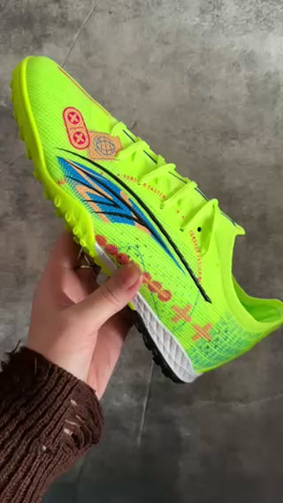 Buty piłkarskie, turfy Ultimate Turf Ground